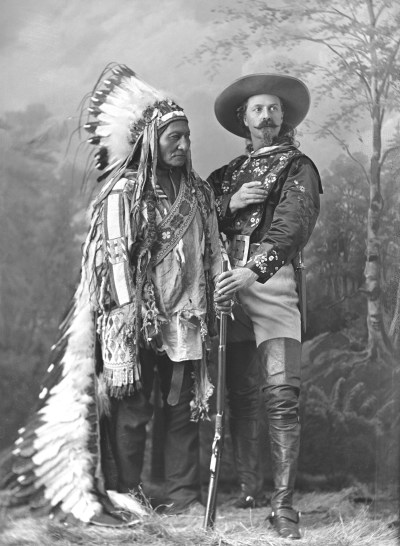 Buffalo Bill y Toro Sentado